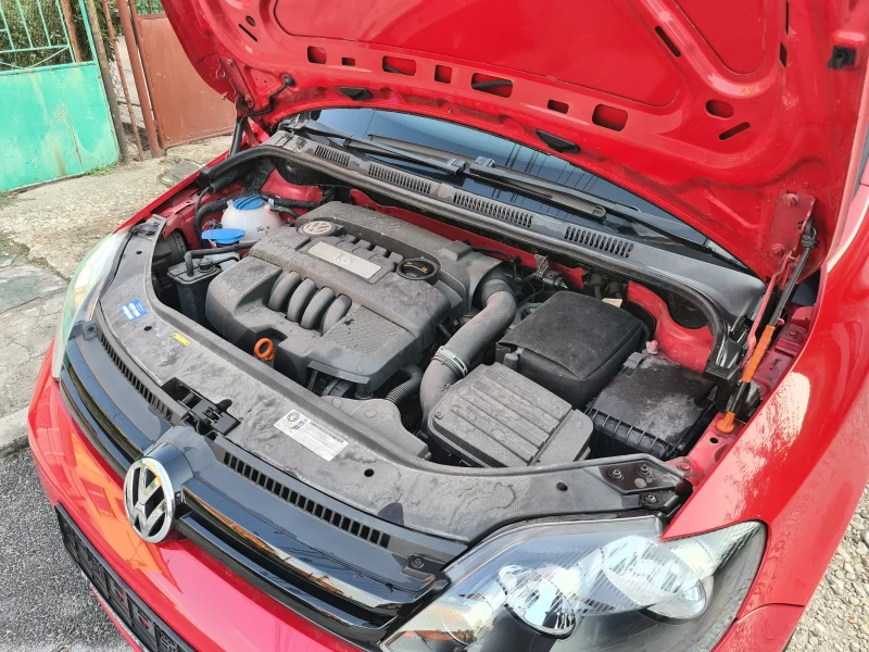 VW Golf Plus 1.6 MPI, снимка 11 - Автомобили и джипове - 52639401