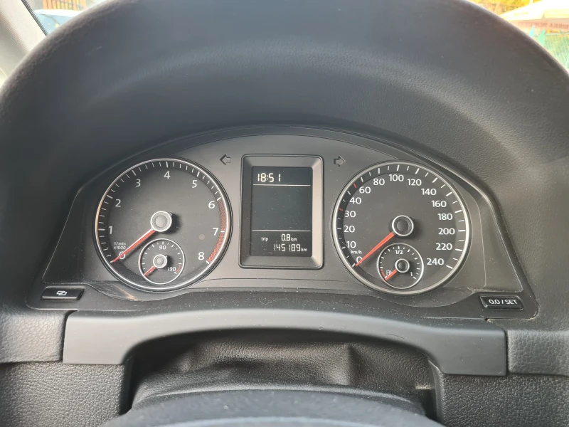 VW Golf Plus 1.6 MPI, снимка 6 - Автомобили и джипове - 52639401