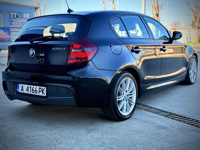 BMW 120 Edition Sport, снимка 4 - Автомобили и джипове - 52966661