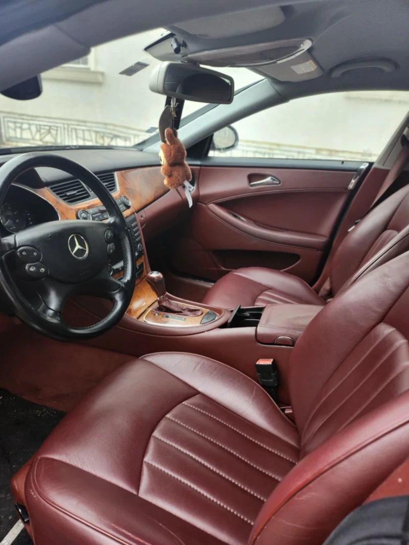 Mercedes-Benz CLS 320 CDI ПЕРФЕКТЕН , снимка 7 - Автомобили и джипове - 53023768