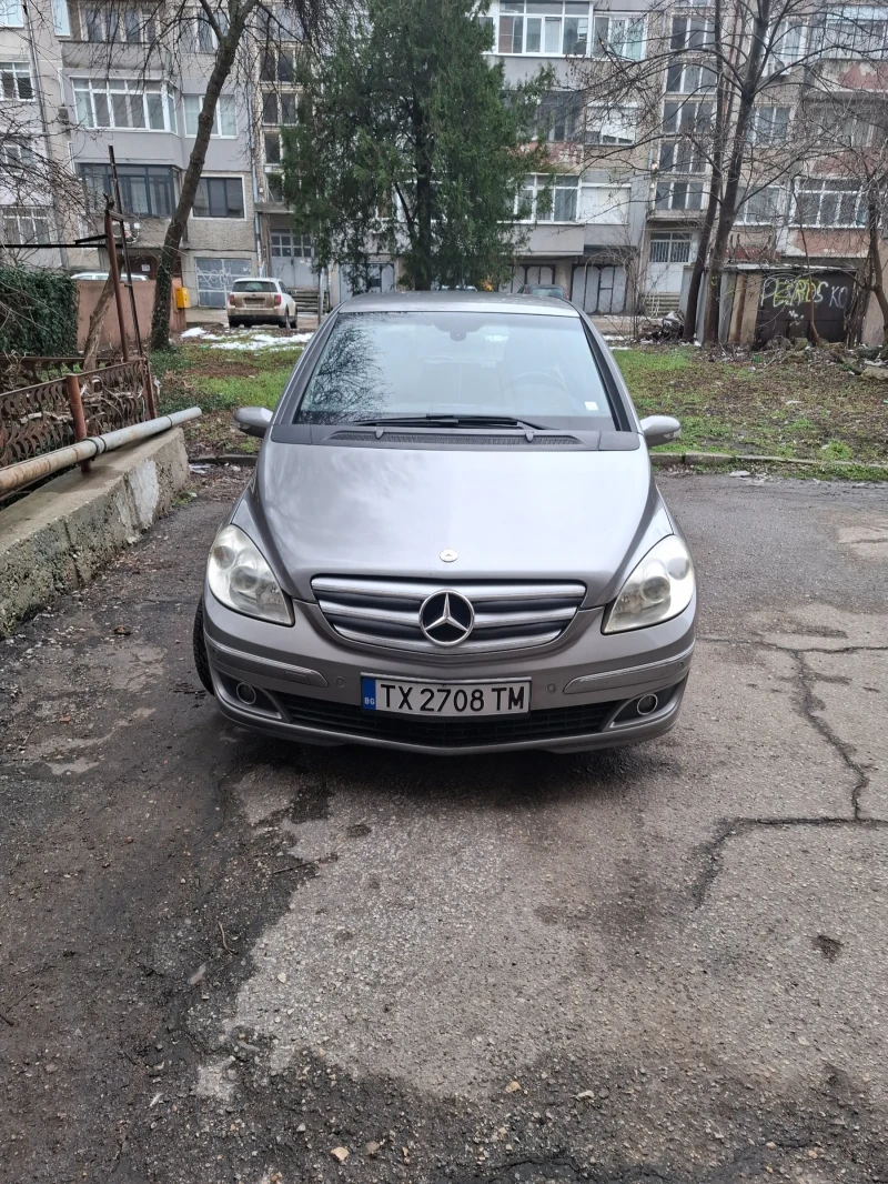 Mercedes-Benz B 200