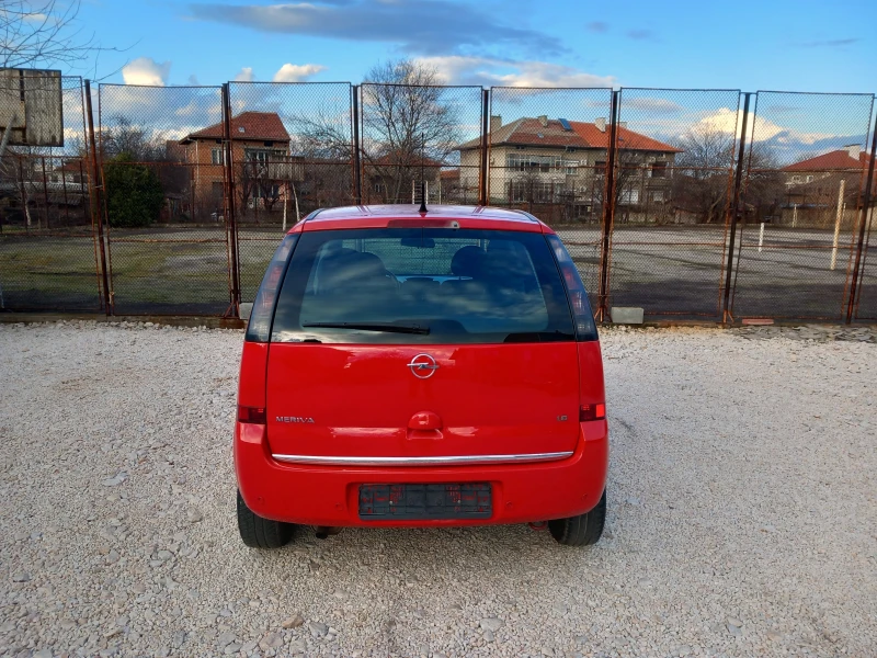 Opel Meriva 1.6i Автоматик AC, снимка 4 - Автомобили и джипове - 53420075