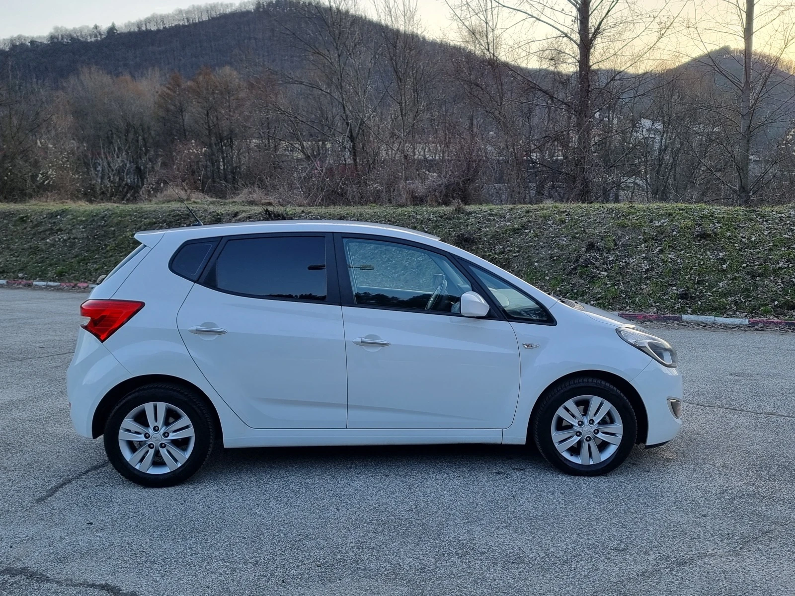 Hyundai Ix20 1.4 6skoros/Klima/Euro-5a - изображение 6