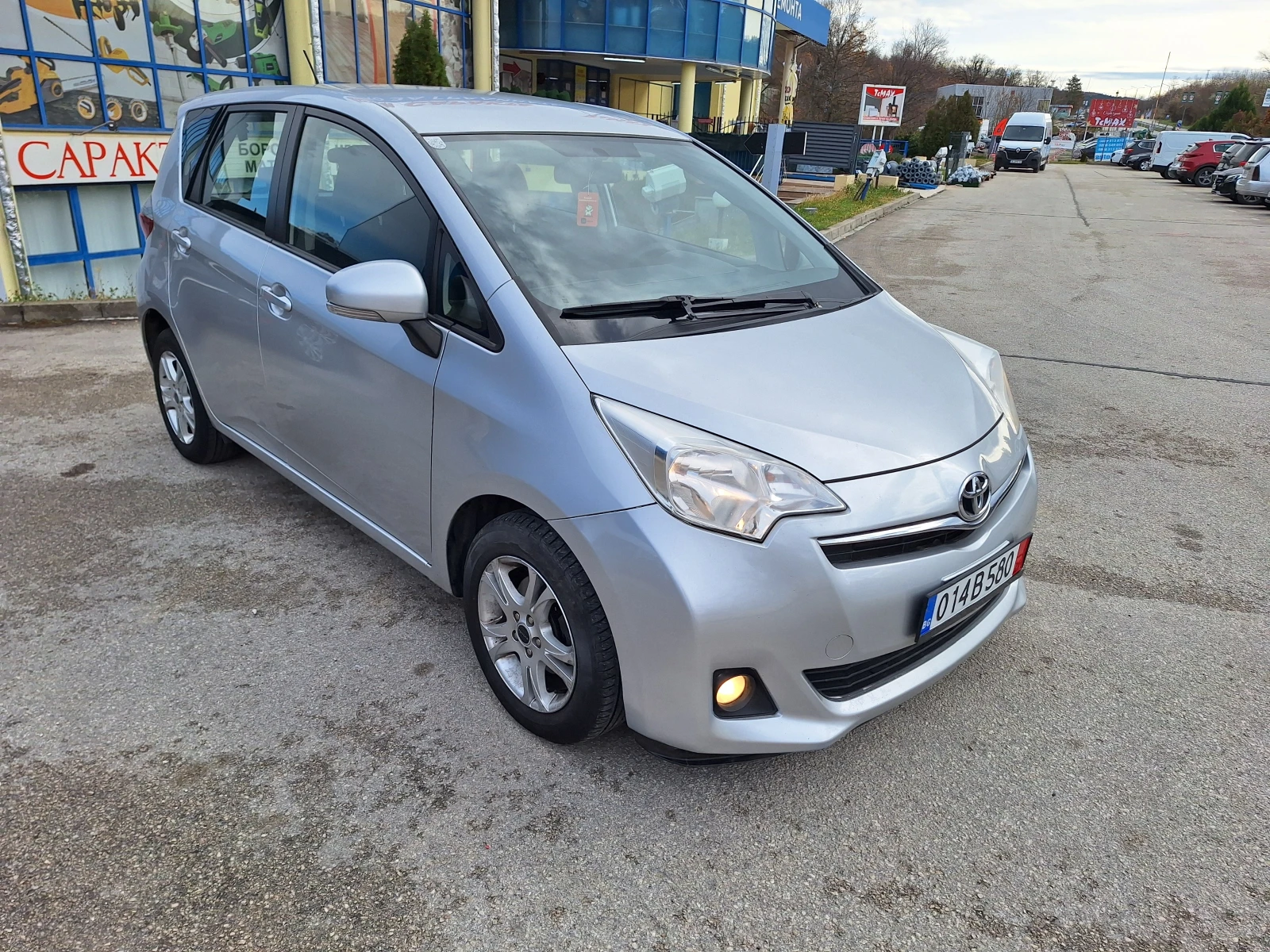 Toyota Verso S 1.4 | Mobile.bg — изображение 11