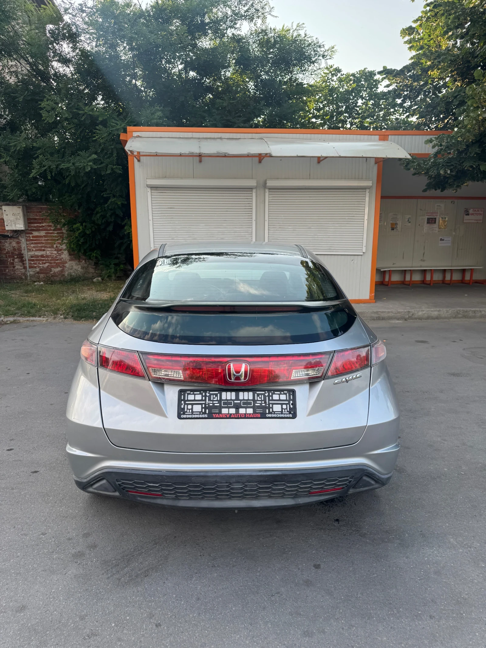Honda Civic 1.4 Comfort / Бензин / 6 скорости - изображение 6