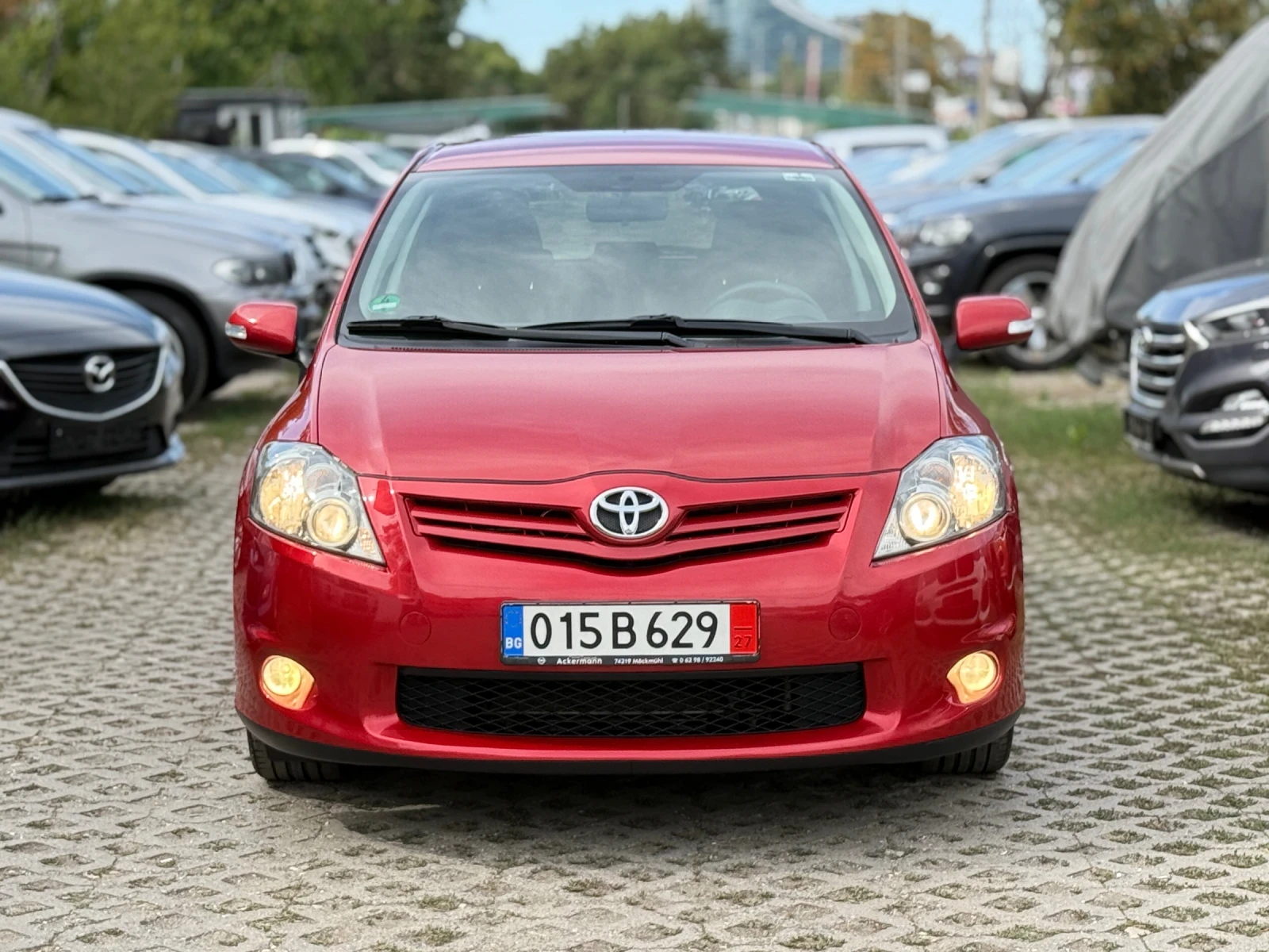 Toyota Auris 1.6i-132К.С/FACELIFT/GT SPORT/6 СКОРОСТИ/ + ПОДАРЪ - изображение 2