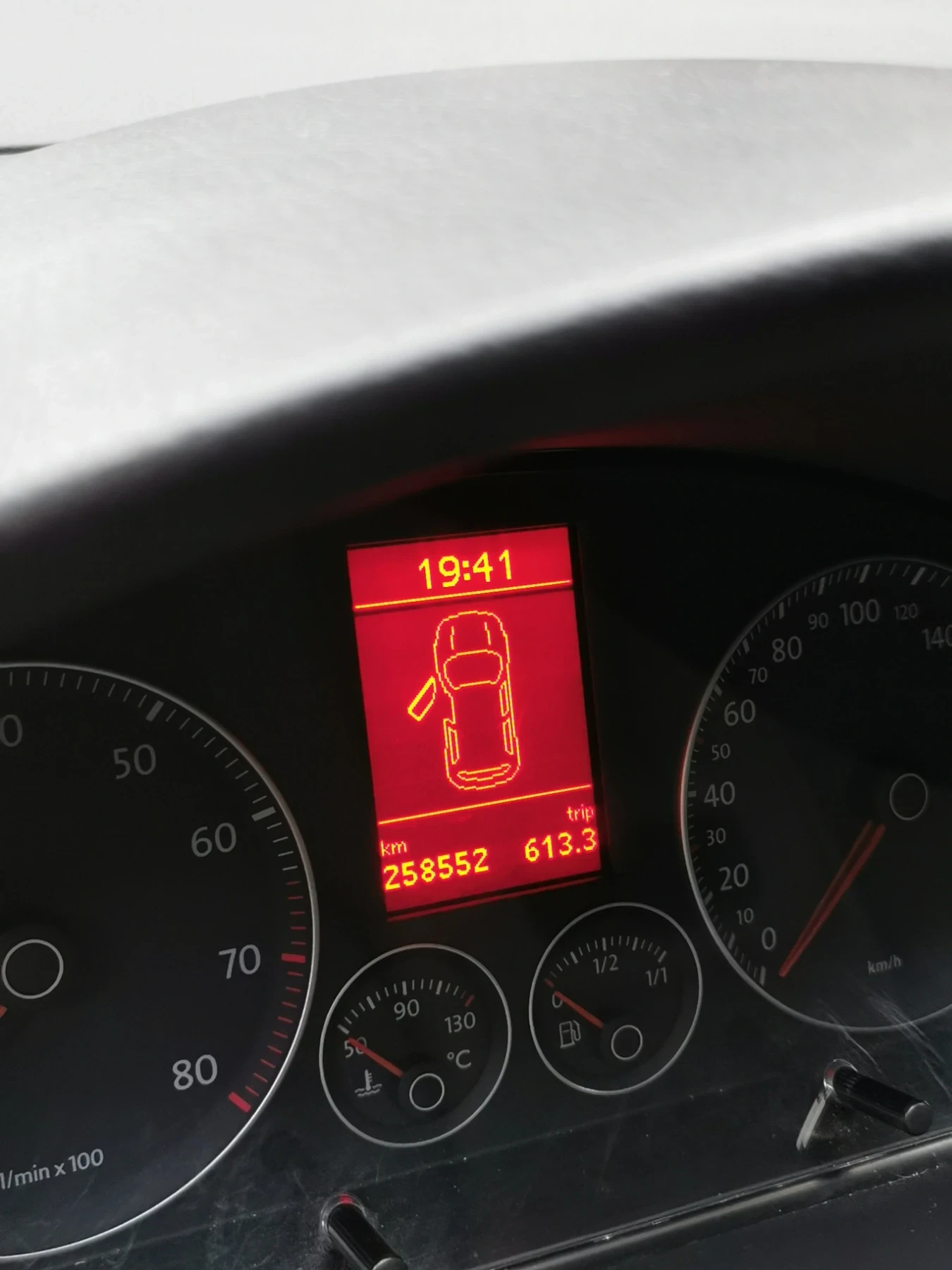 VW Touran 1.4 FSI | Mobile.bg � ����������� 17