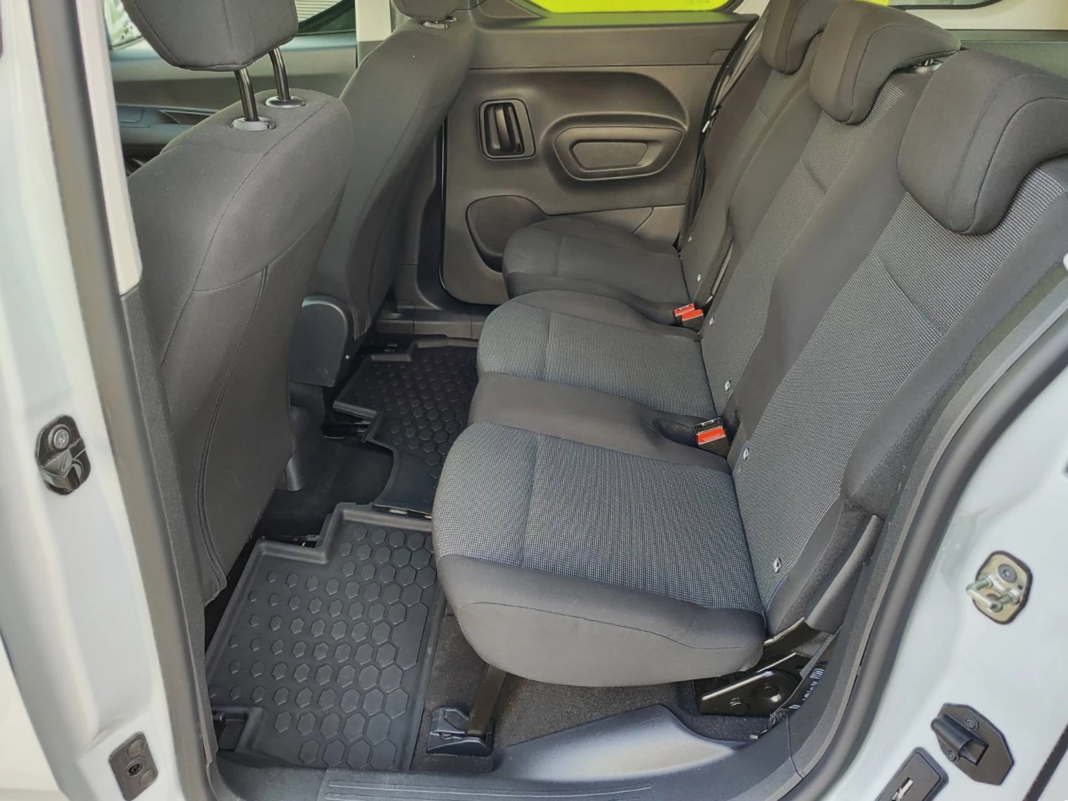 Peugeot Rifter  RIFTER MPV Standard ACTIVE PACK 1.5 BlueHDI 102 B | Mobile.bg   12