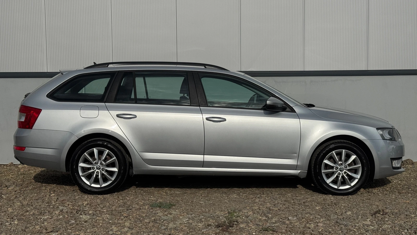 Skoda Octavia 2.0 TDI DSG 🇫🇷 - изображение 4