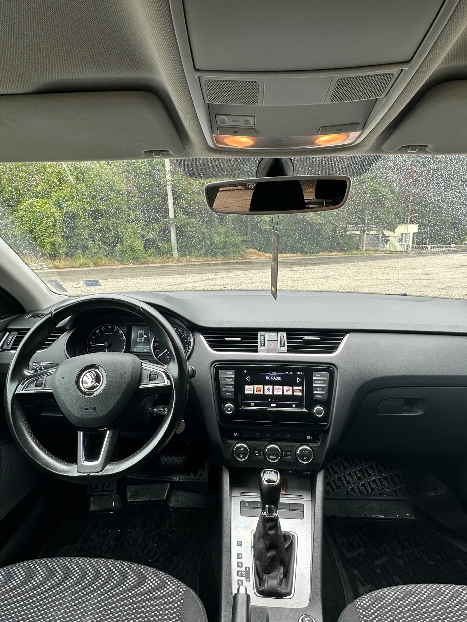 Skoda Octavia 1.6 TDI, 110Hp, 7DSG - изображение 8