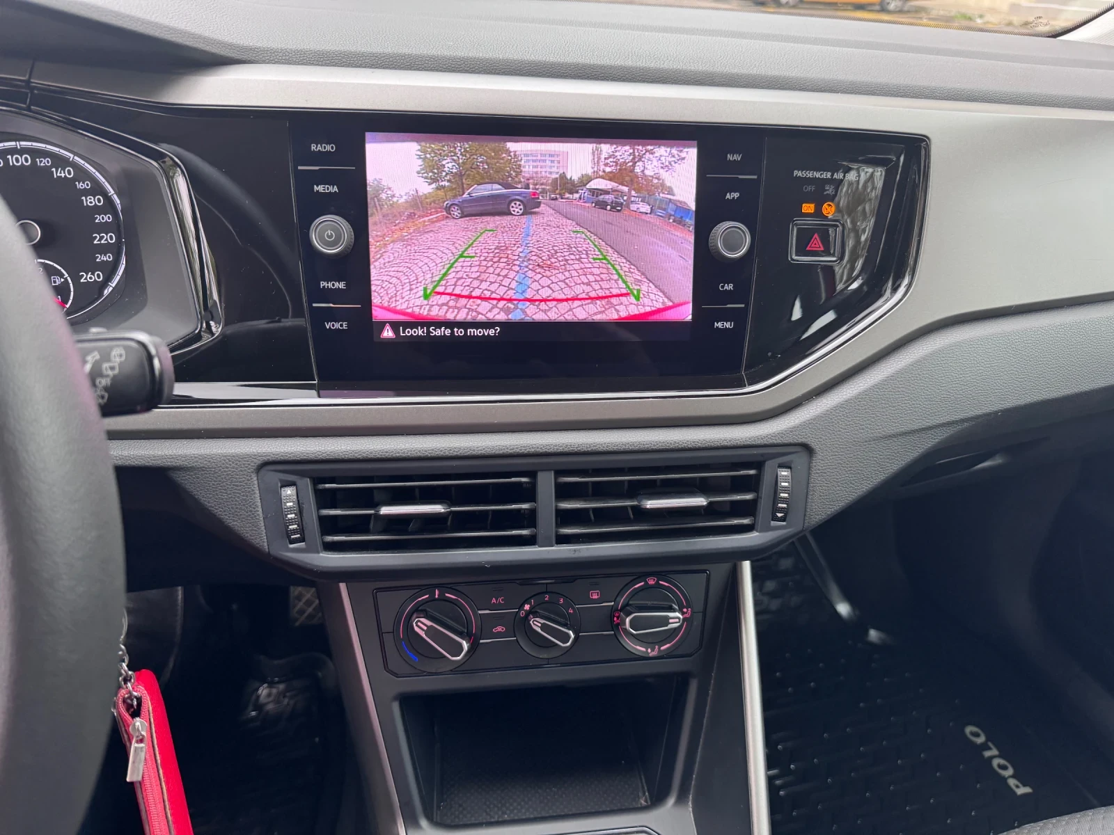 VW Polo 1.0 Gsi - изображение 6