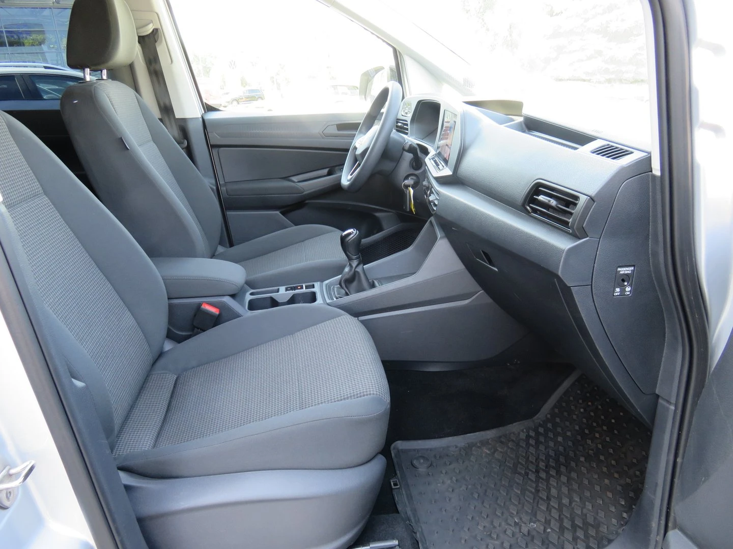 VW Caddy Maxi TDI 7 ����� | Mobile.bg � ����������� 5