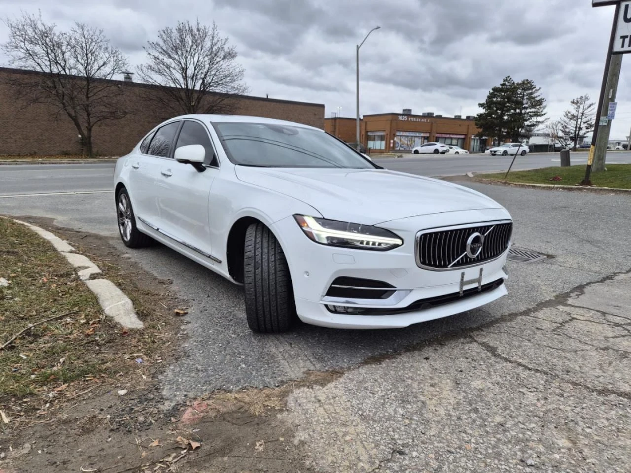 Volvo S90 T6 Inscription* �������* �������* 360view* Keyless | Mobile.bg � ����������� 1