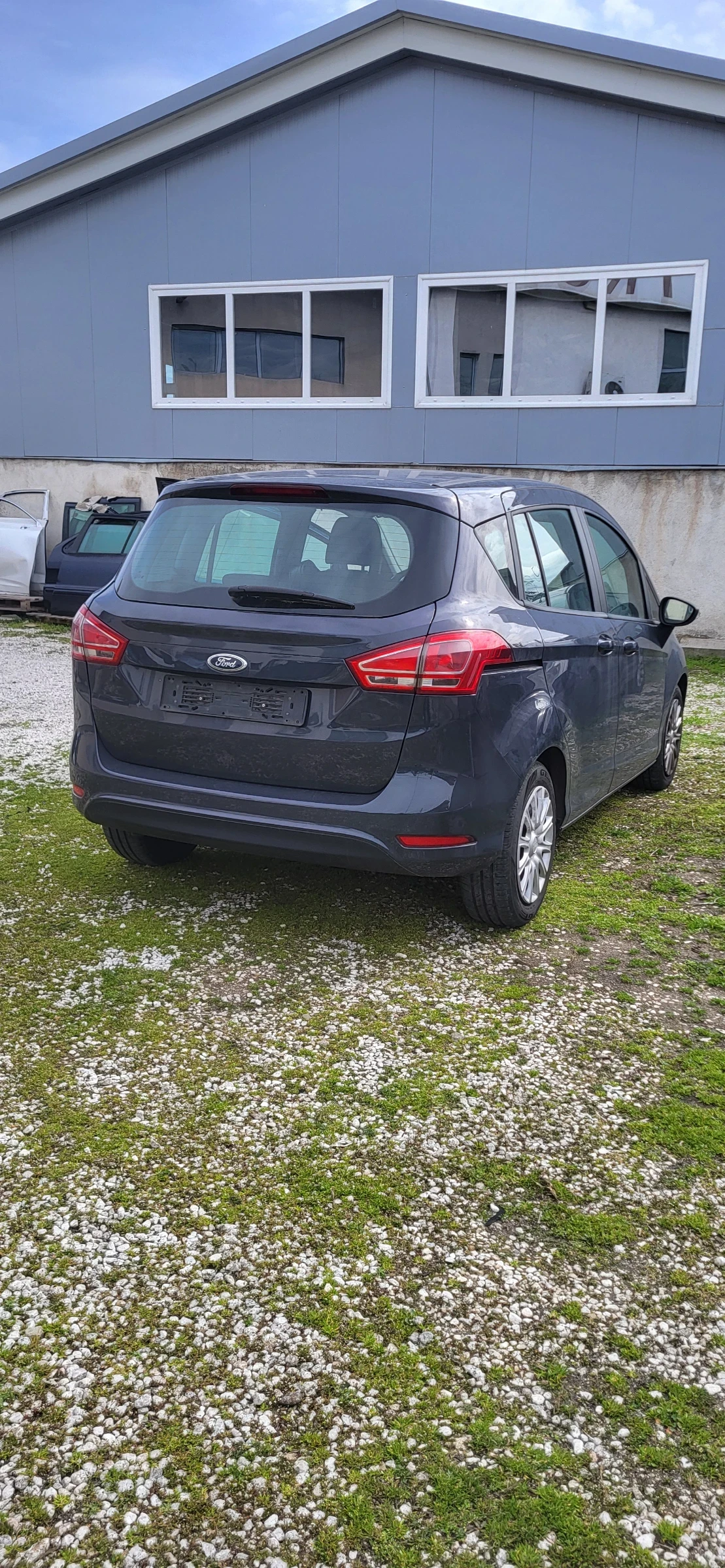 Ford B-Max 1.0 EcoBoost - изображение 2