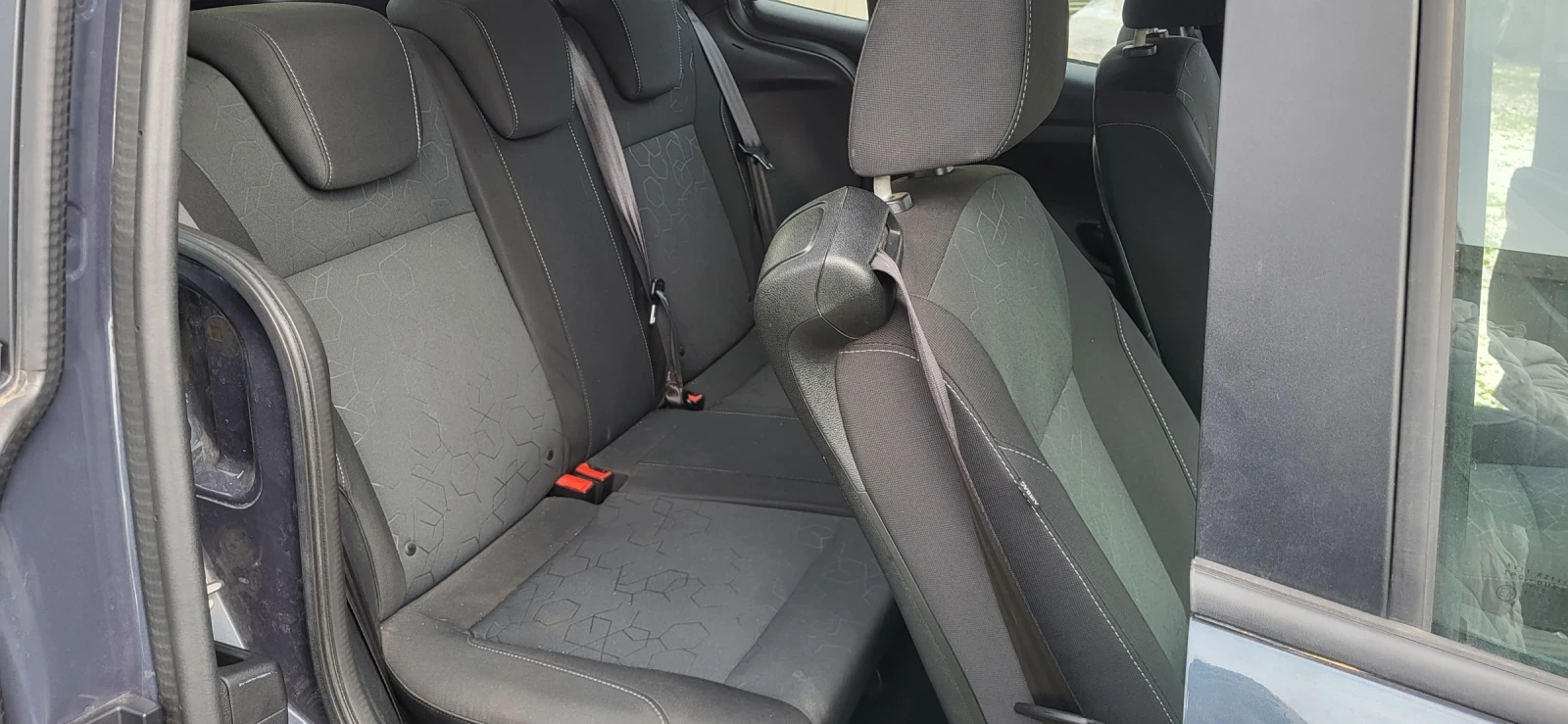 Ford B-Max 1.0 EcoBoost - изображение 8