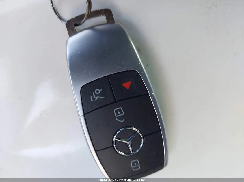 Mercedes-Benz C 43 AMG 3.0l Amg C 43 4Matic, снимка 11 - Автомобили и джипове - 53768551