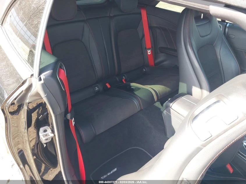 Mercedes-Benz C 43 AMG 3.0l Amg C 43 4Matic - изображение 8