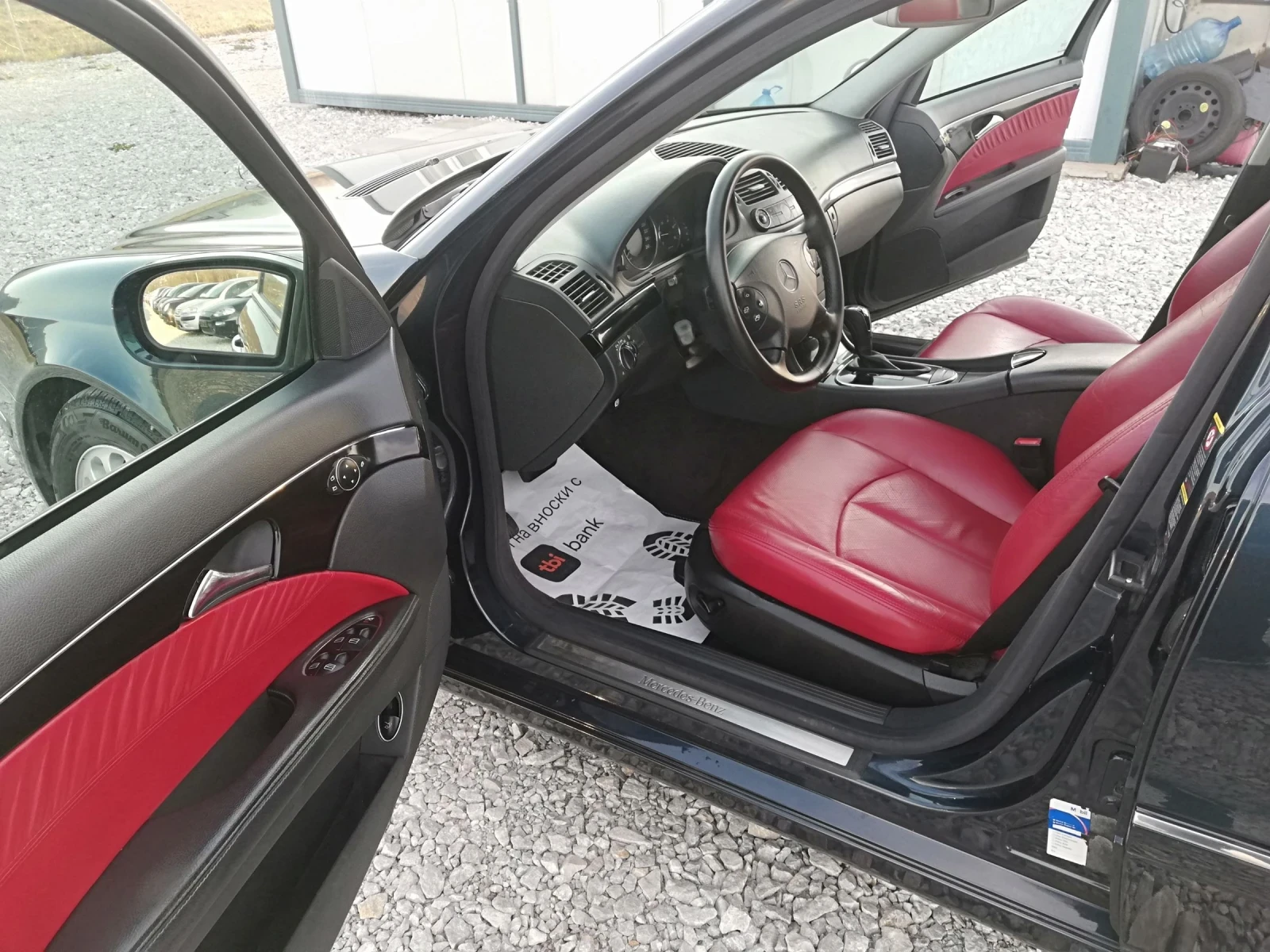 Mercedes-Benz E 270 2.7CDI KLI AVT ITALIA, снимка 9 - Автомобили и джипове - 53793480