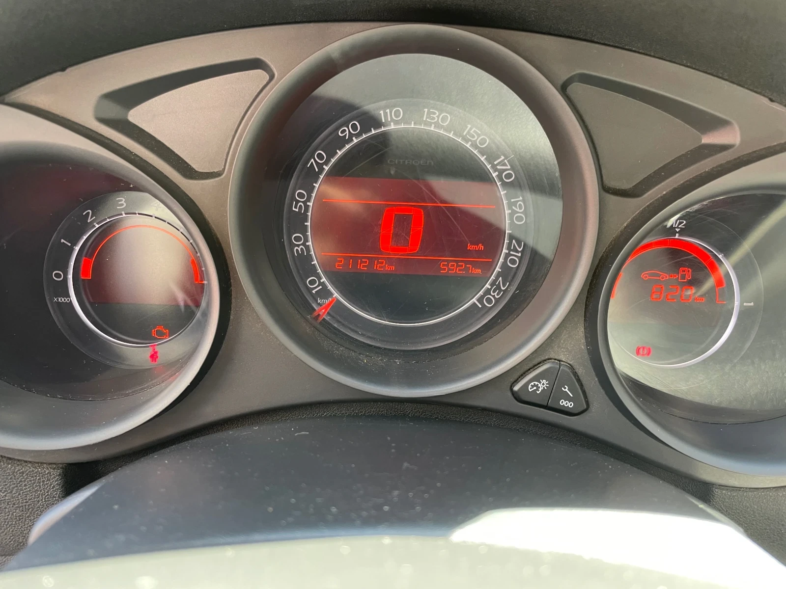 Citroen C4 1.6, снимка 10 - Автомобили и джипове - 54320678