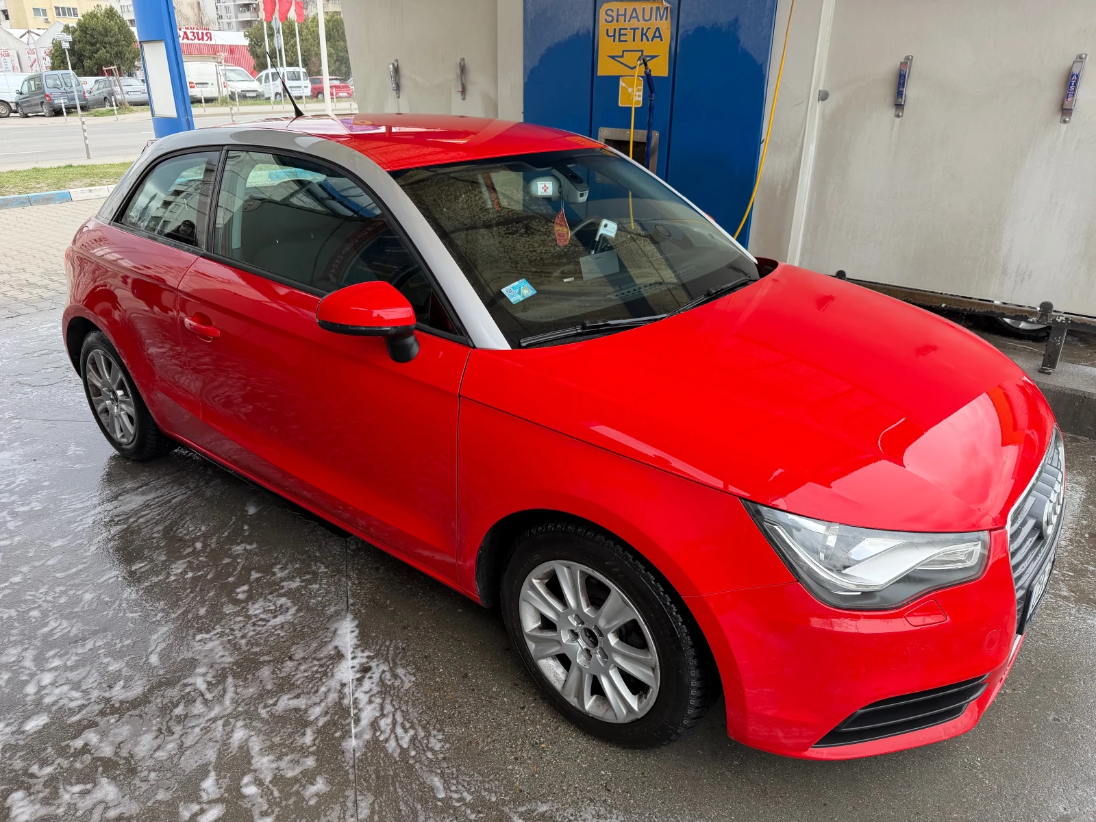 Audi A1 1.2TFSi, снимка 3 - Автомобили и джипове - 54477585