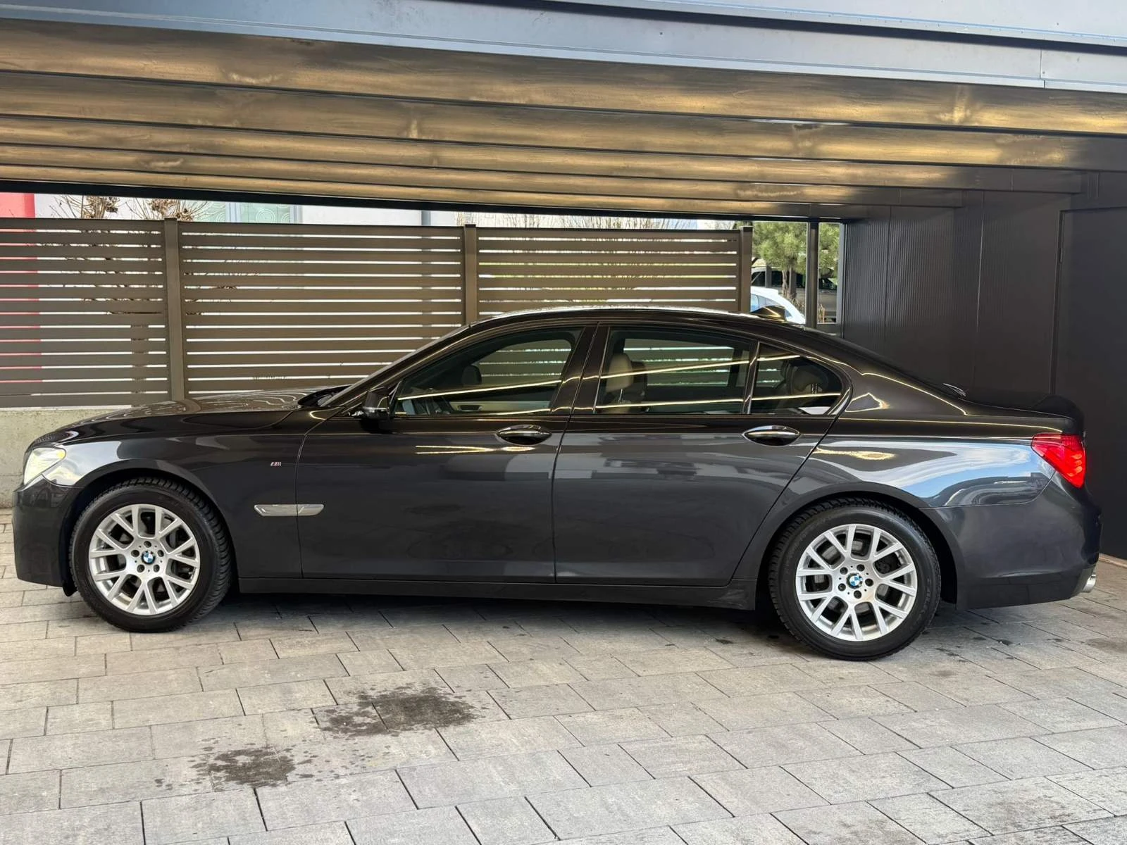 BMW 730 * * ТОП ЦЕНА* * , снимка 16 - Автомобили и джипове - 54663448