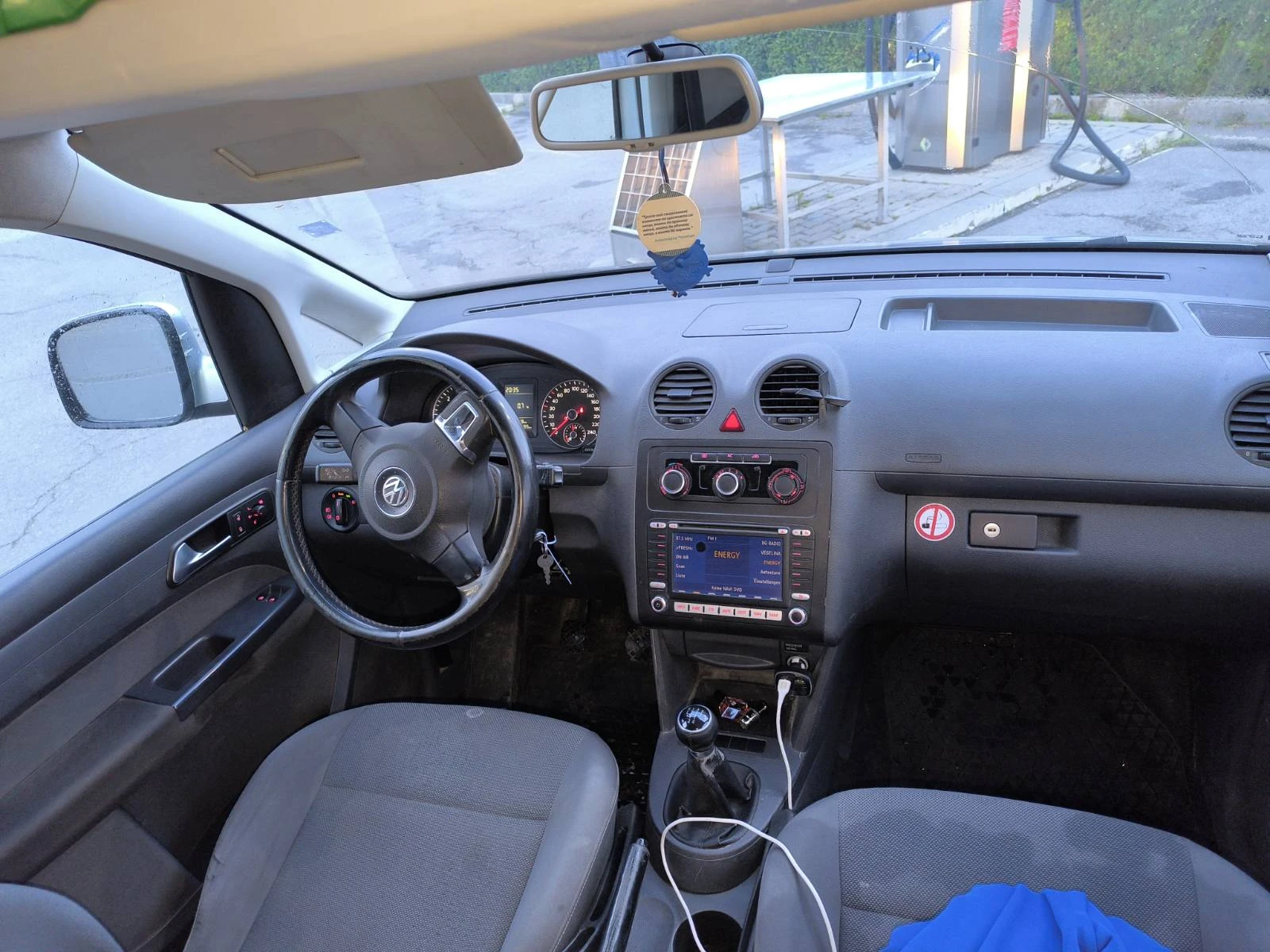 VW Caddy, снимка 7 - Автомобили и джипове - 54639812
