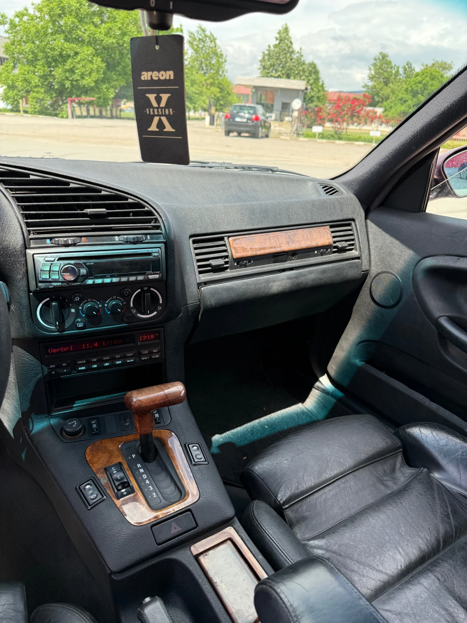 BMW 325, снимка 10 - Автомобили и джипове - 54697367