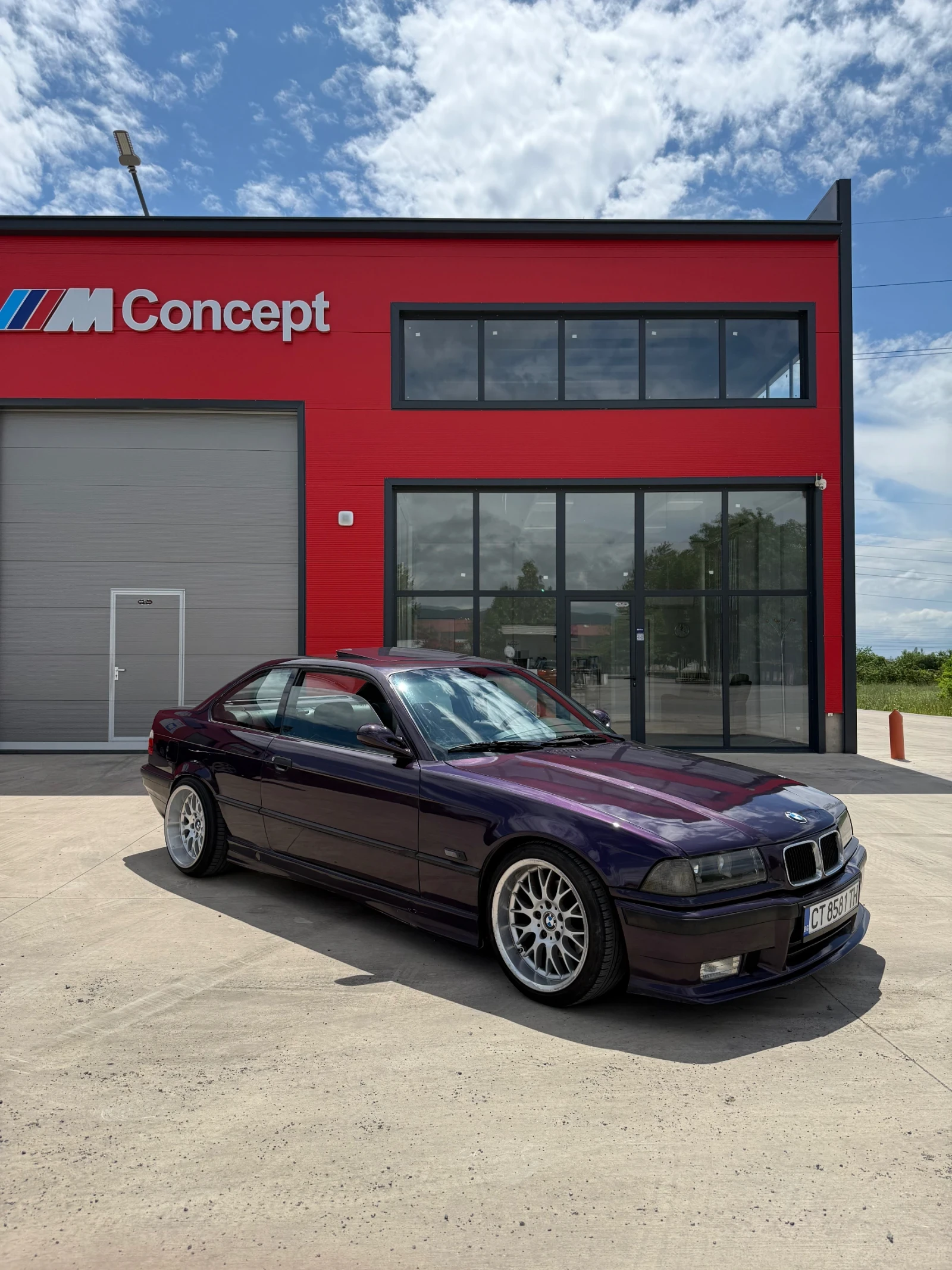 BMW 325
