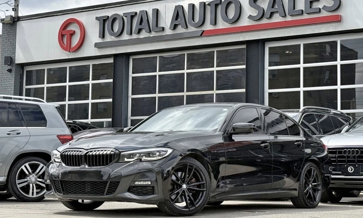 BMW 330 X DRIVE * M ПАКЕТ * ПАНОРАМА * CARFAX * 
