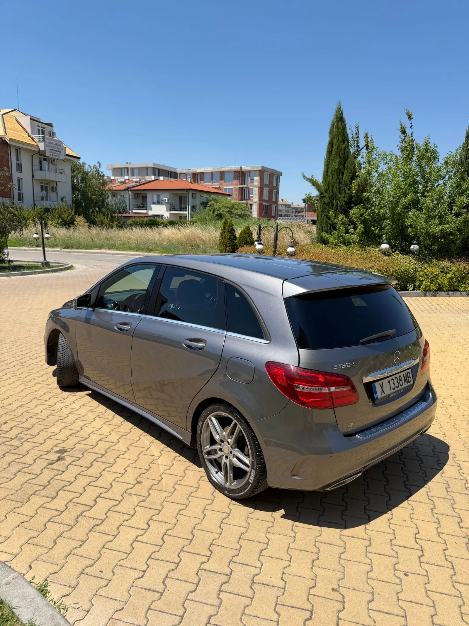 Mercedes-Benz B 180, снимка 3 - Автомобили и джипове - 55648061