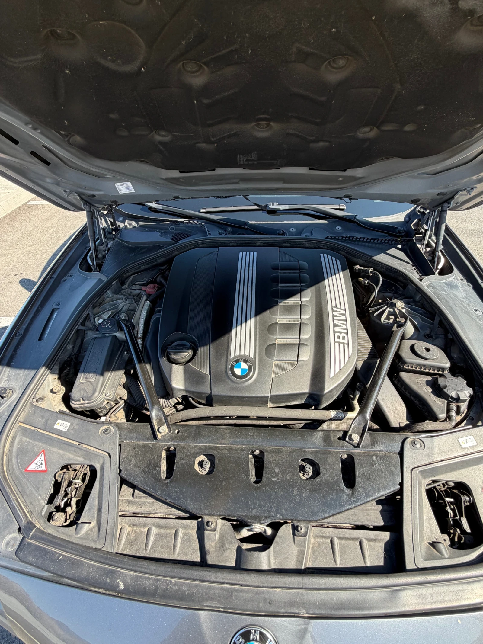 BMW 530, снимка 13 - Автомобили и джипове - 55683046