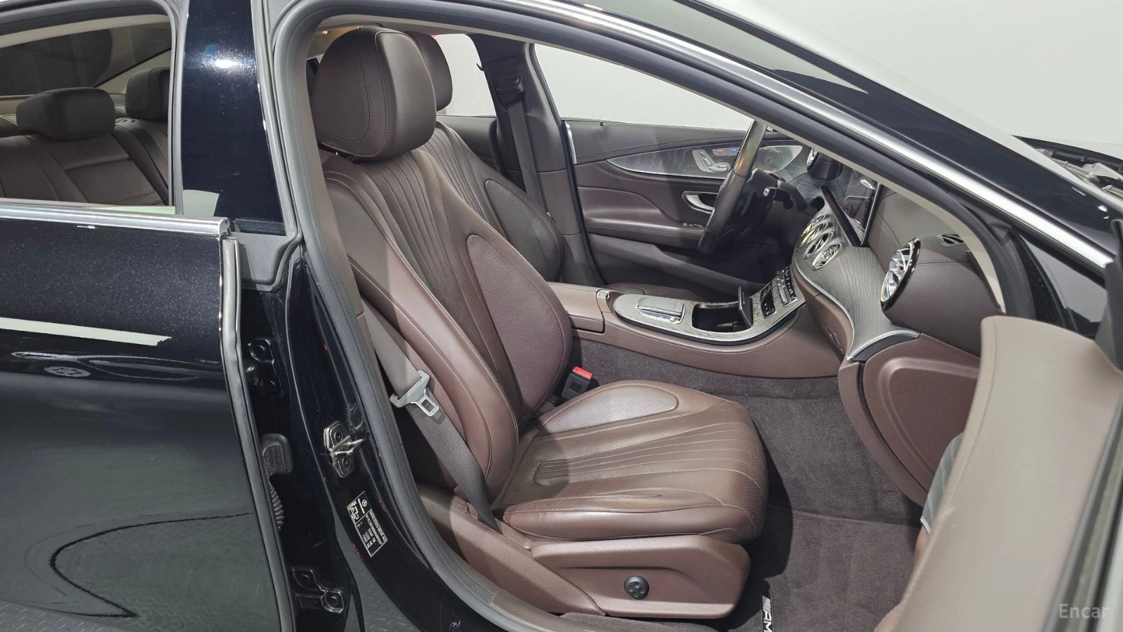Mercedes-Benz CLS 450 AMG 4MATIC* HUD* ECS* ПАНО* АВТОКРЕДИТ, снимка 14 - Автомобили и джипове - 55692110
