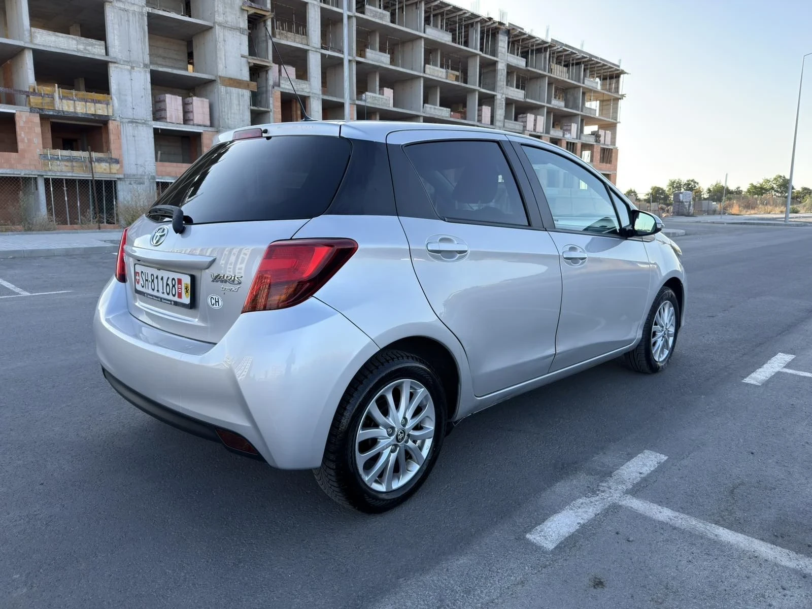 Toyota Yaris 1.3i  VVT-Face, снимка 5 - Автомобили и джипове - 55891522