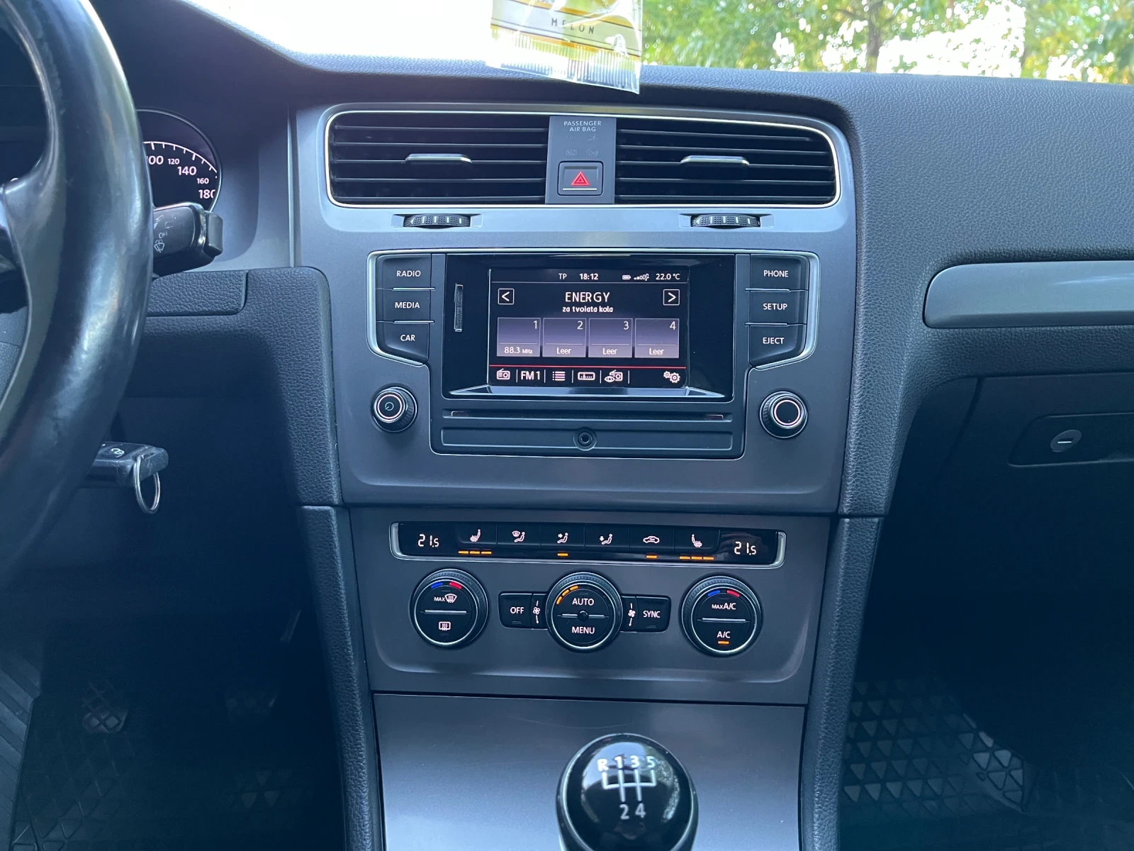 VW Golf 1.6TDI/110/2016, снимка 14 - Автомобили и джипове - 56140249