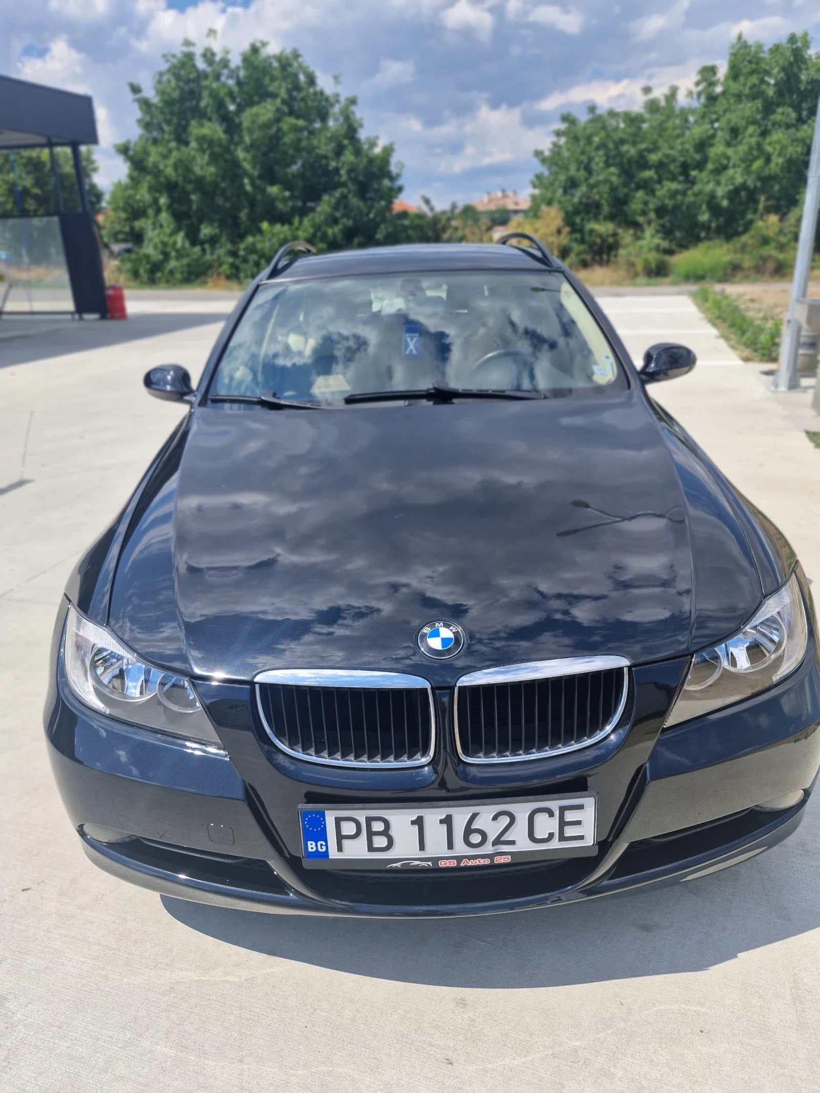 BMW 320 E91 320i