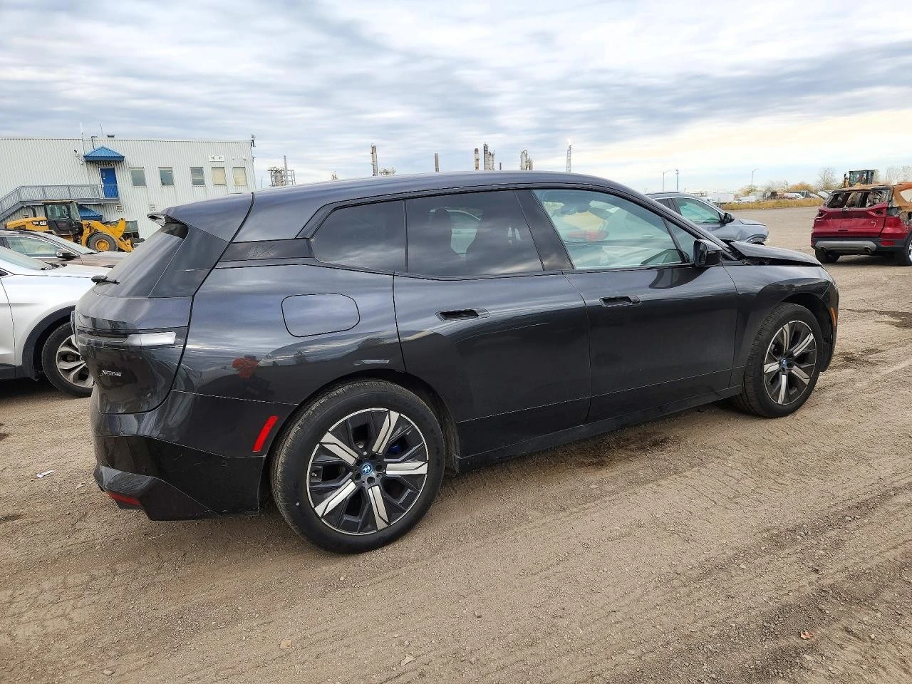 BMW iX XDRIVE40, снимка 3 - Автомобили и джипове - 56740618