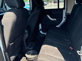 Jeep Wrangler Rubicon/CARFAX/КЛИП, снимка 11