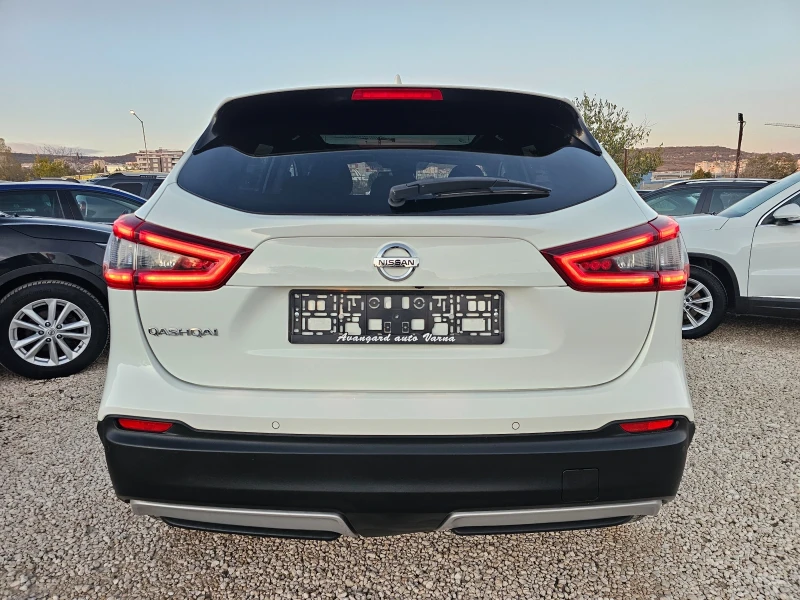 Nissan Qashqai 1.6T, 163к.с., Tekna , снимка 5 - Автомобили и джипове - 52241235