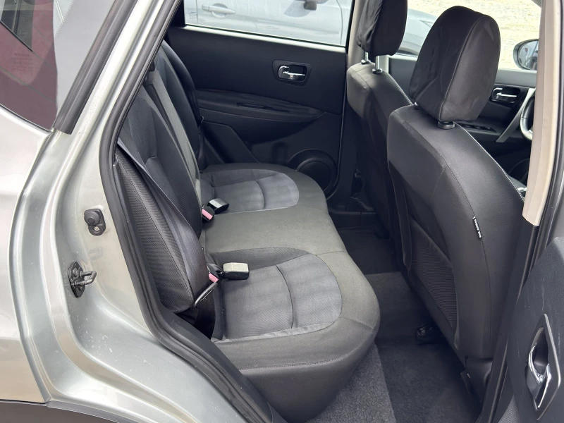 Nissan Qashqai 1.6 Газов инжекцион, снимка 10 - Автомобили и джипове - 52348271