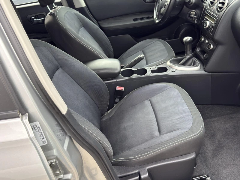 Nissan Qashqai 1.6 Газов инжекцион, снимка 13 - Автомобили и джипове - 52348271