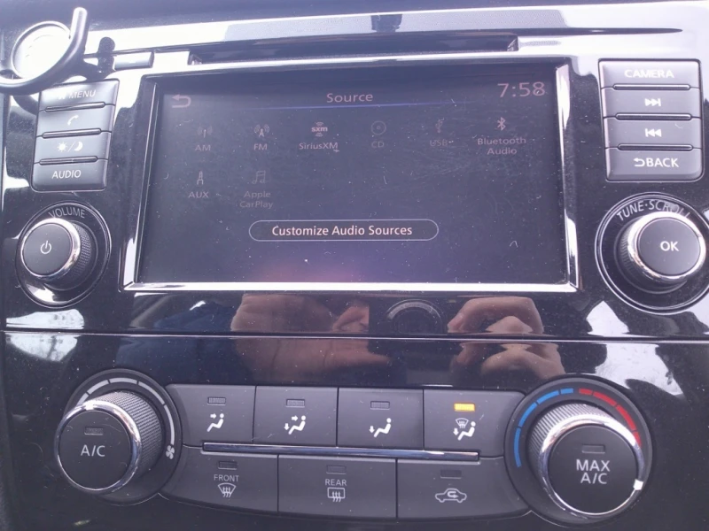 Nissan Rogue S AWD , снимка 11 - Автомобили и джипове - 52722409