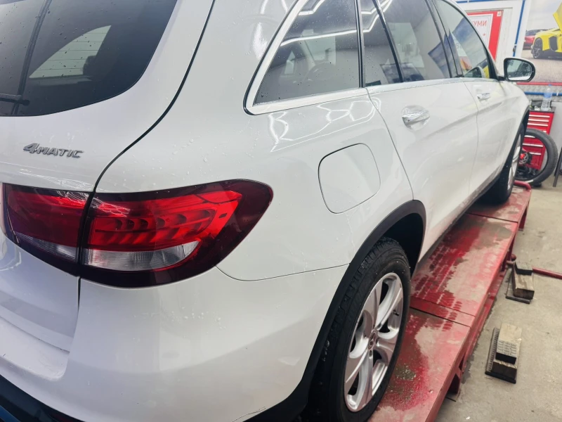 Mercedes-Benz GLC 300 Хибрид * Перфектен * 4matic* * * * , снимка 8 - Автомобили и джипове - 53275615