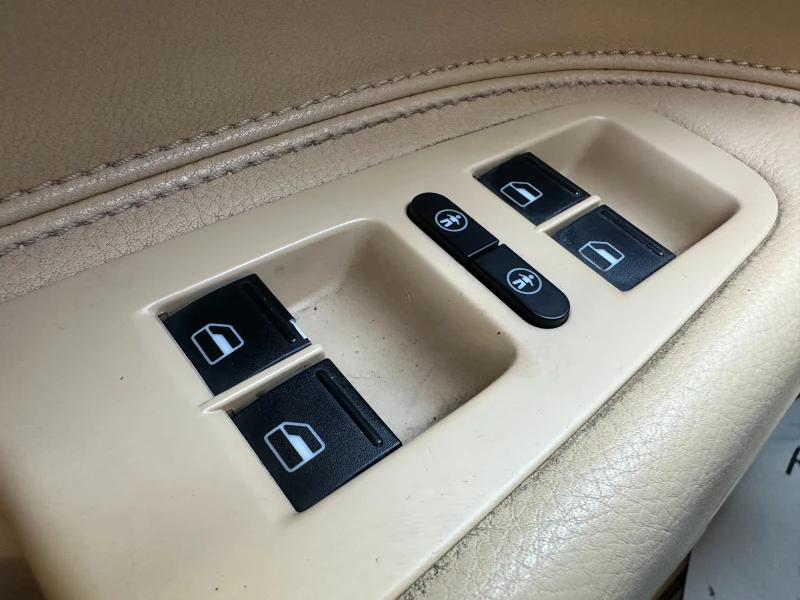 VW Touareg 3.0d 224 к.с. 4x4 - 10500 лв. - 16265942 | Car24.bg