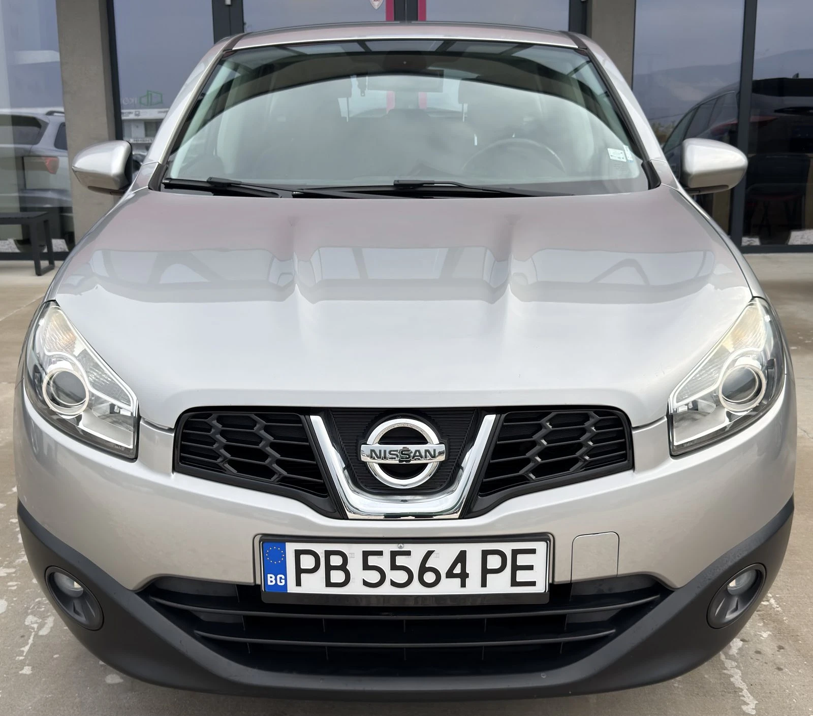 Nissan Qashqai 1.6 Газов инжекцион, снимка 1