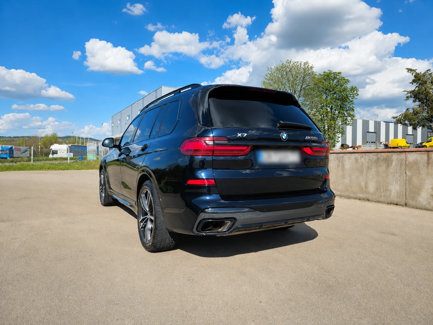BMW X7 M50i, снимка 4 - Автомобили и джипове - 54372798