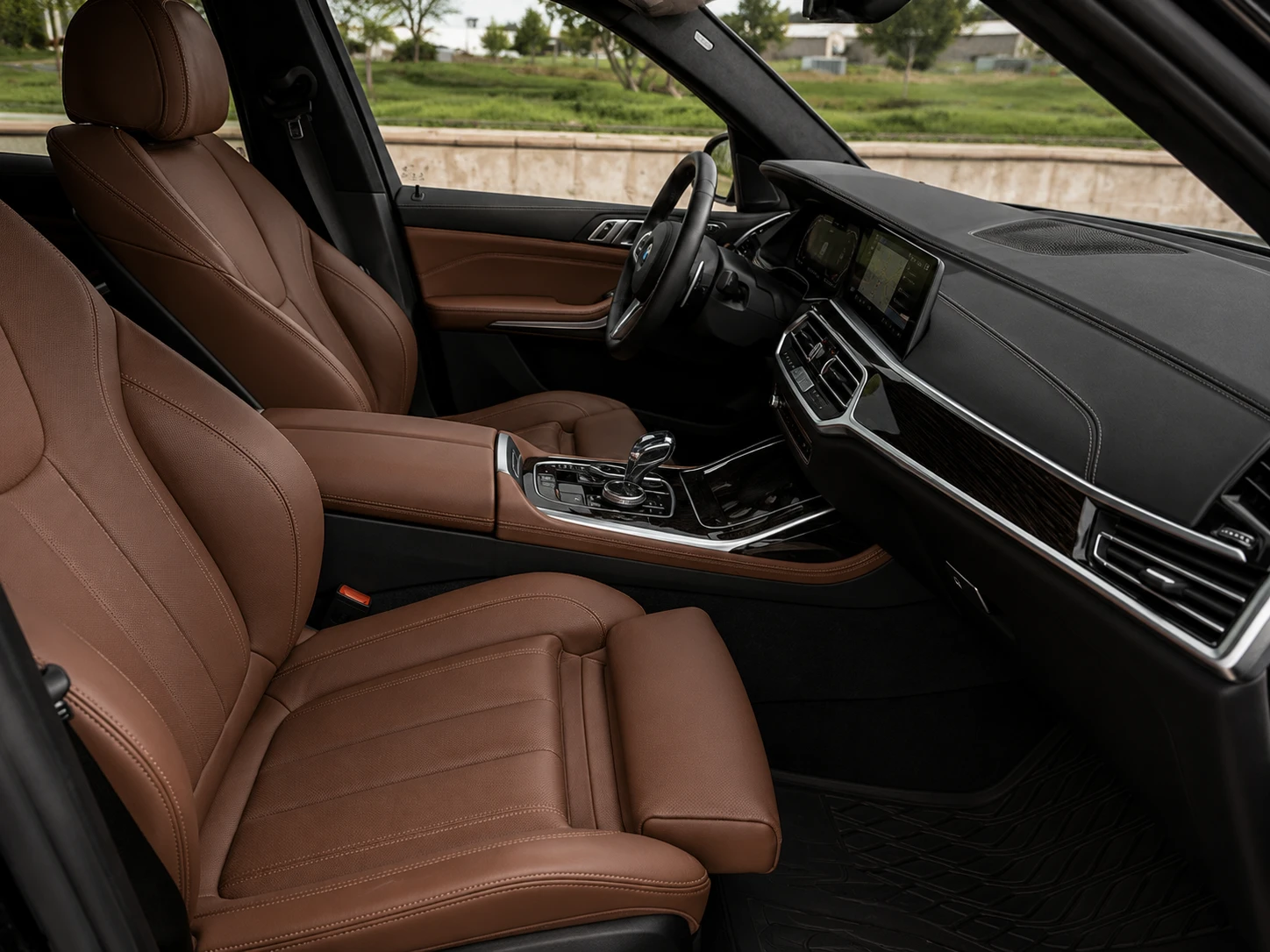 BMW X7 M50i, снимка 9 - Автомобили и джипове - 54372798