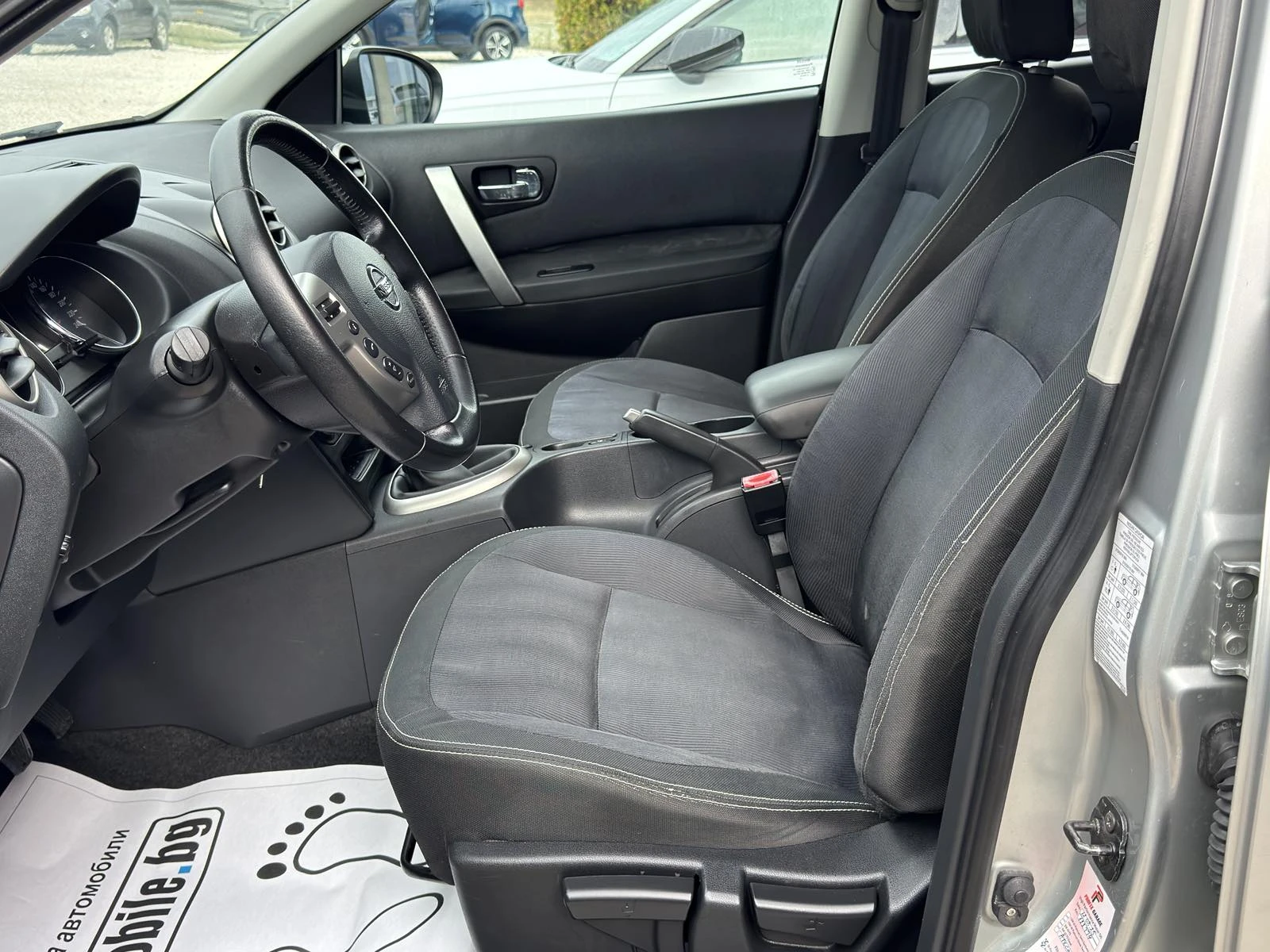 Nissan Qashqai 1.6   | Mobile.bg   17