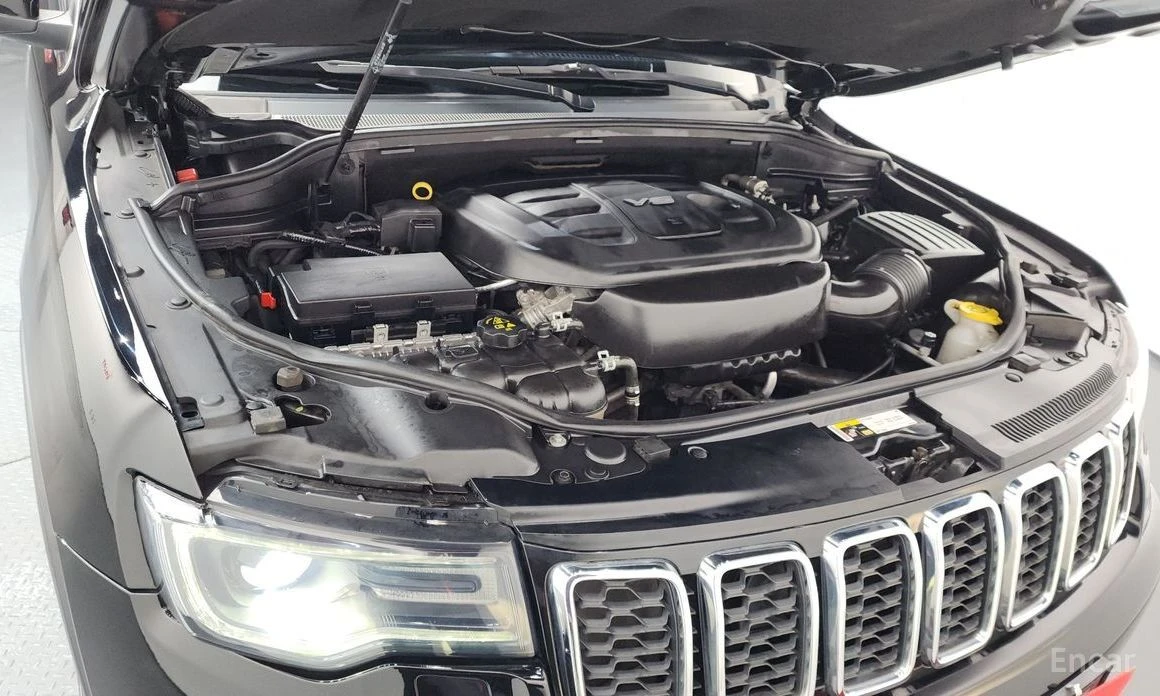 Jeep Grand cherokee  - изображение 6