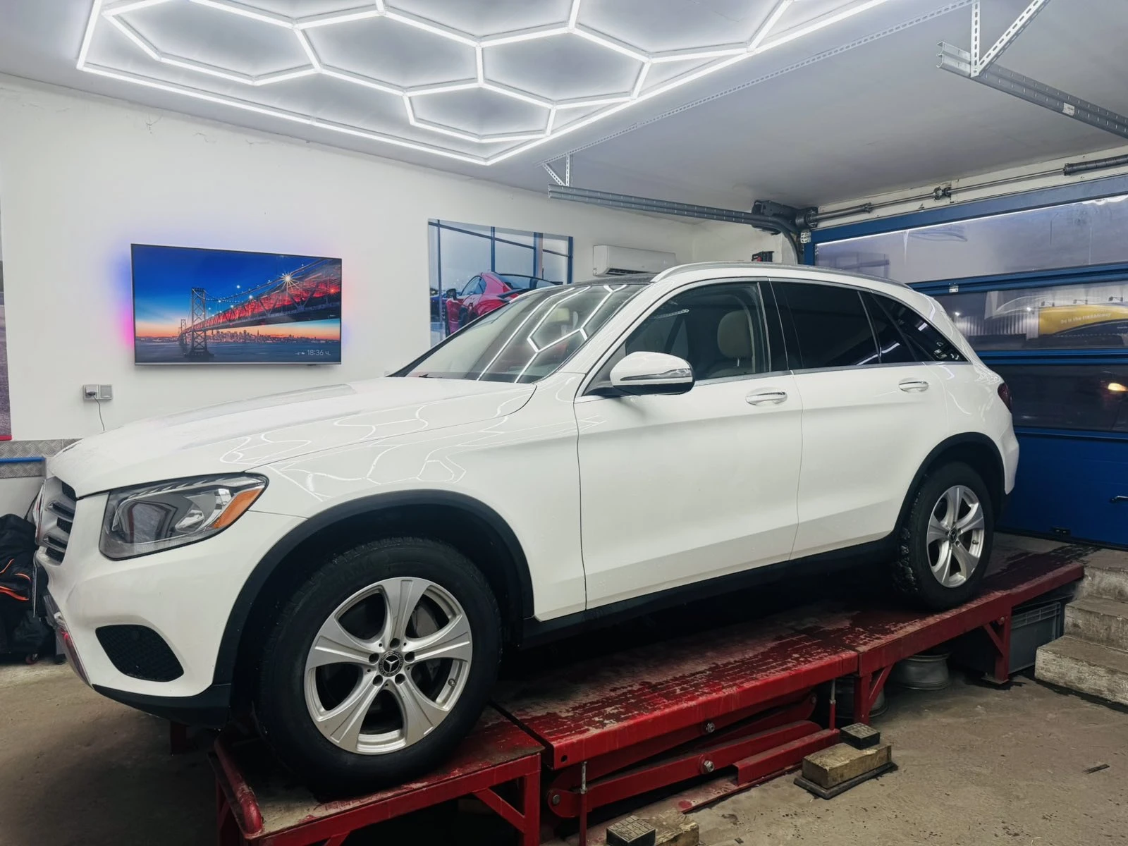 Mercedes-Benz GLC 300 ������ * ��������� * 4matic* * * *  | Mobile.bg � ����������� 4