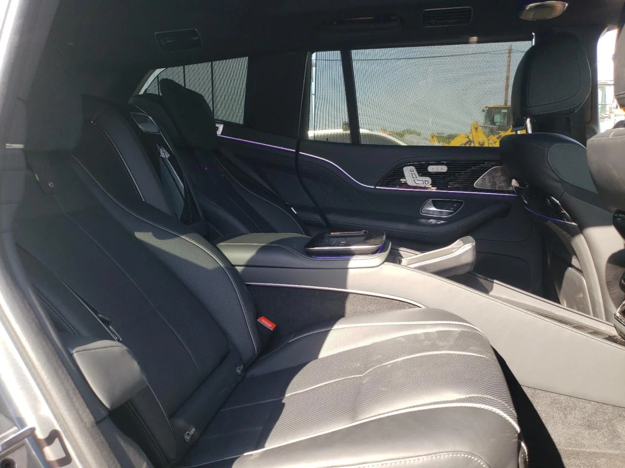 Mercedes-Benz GLS 600 MAYBACH , снимка 11 - Автомобили и джипове - 53785569